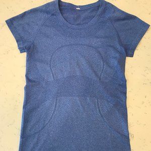 Lululemon Swiftly Tech Short Sleeve Crew Size 6